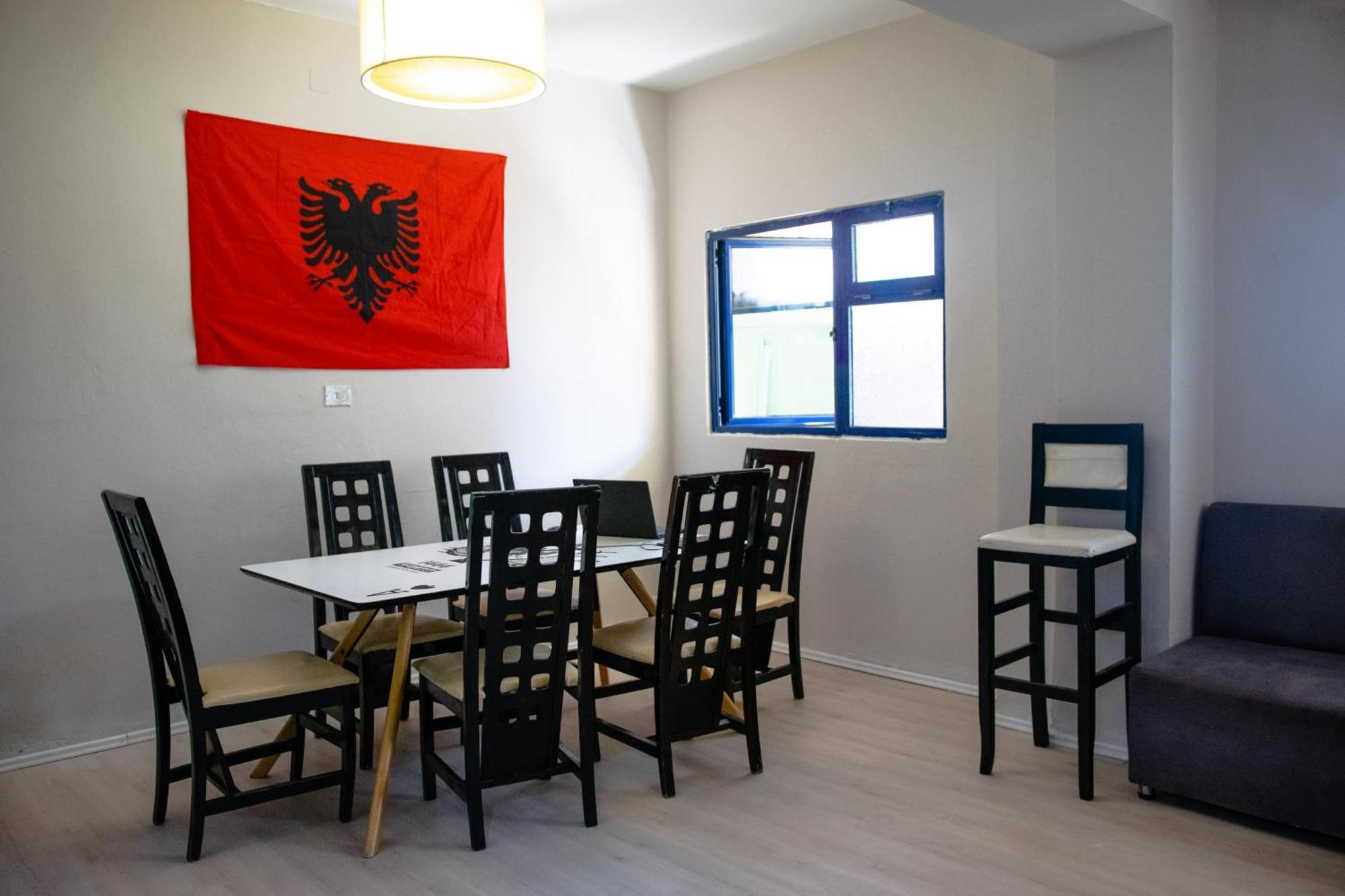Hostal D1